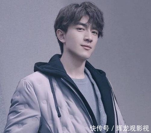 笑死人不偿命的林更新又更新微博了,7个字再