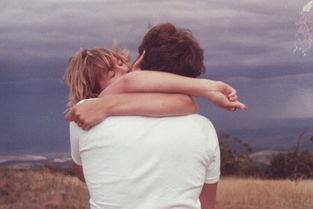 异地恋的这四件的小事中,隐藏了这个男人有多想你