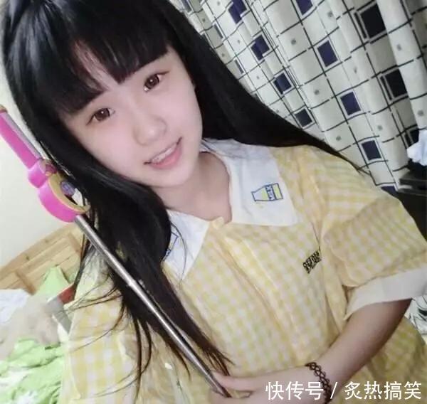 快手网红再被扒,牌牌琦上学军训照流出,网友真