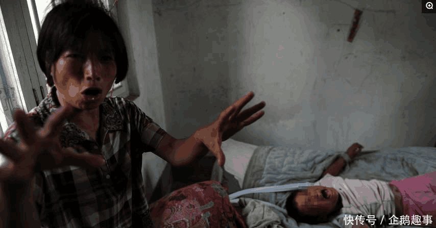 山东临沂女孩犯病时像狼一样撕咬, 说些与年龄