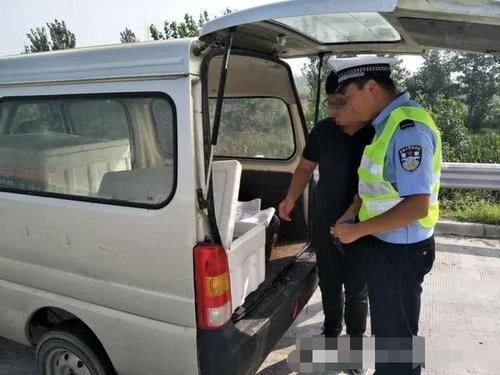 面包车可以拉货吗