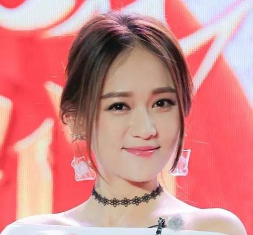 陈乔恩《吐槽大会》上回应为霍建华深夜买醉时