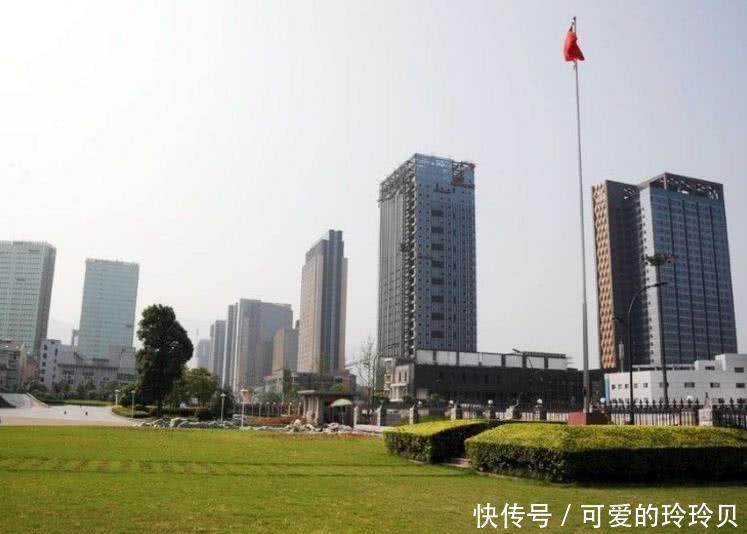 浙江这小县城高楼林立，城建比很多地级市还好，不信你来看看