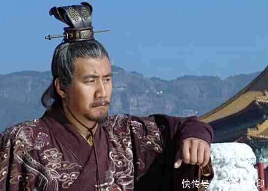 皇帝问:你叫什么?他只说了2个字,皇帝却立刻封他的子子孙孙都