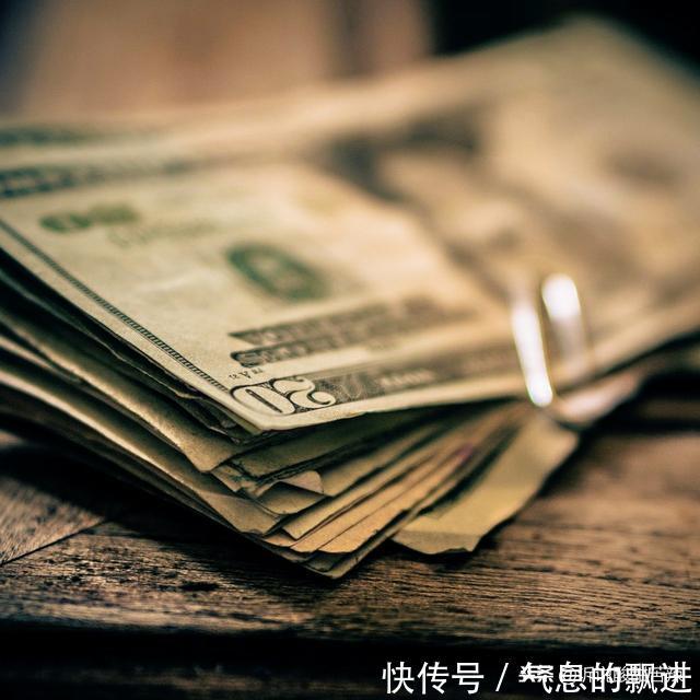 所有的烦恼,都是因为你没有钱
