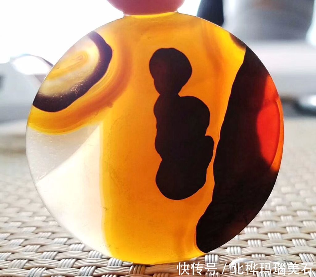 我玩石头还是比较低调的