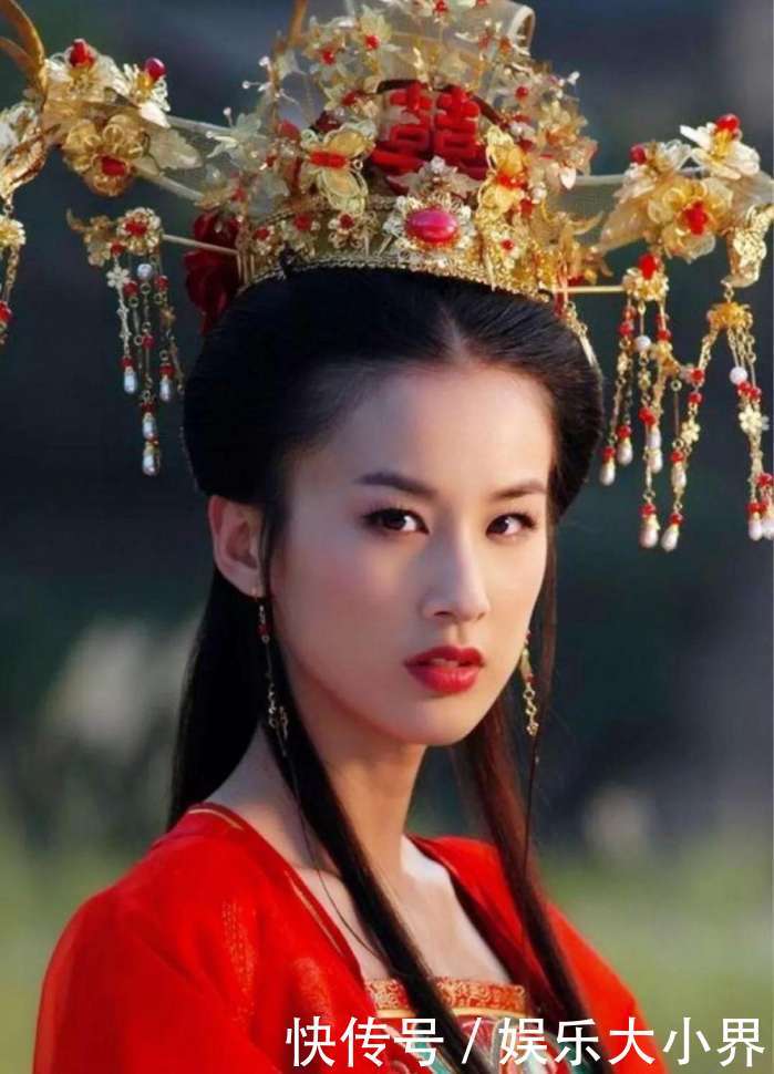 安迪向黄圣依表白, 演讲多次模仿妈妈, 网友:霸