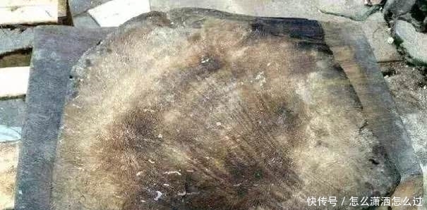百年的金丝楠木!老人不识货用来当案板切菜。 bwin必赢亚洲体育