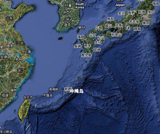 地理位置 冲绳群岛属于琉球群岛.