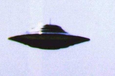 ufo图片大全高清图 t013de42dbb3c1f5d14.jpg