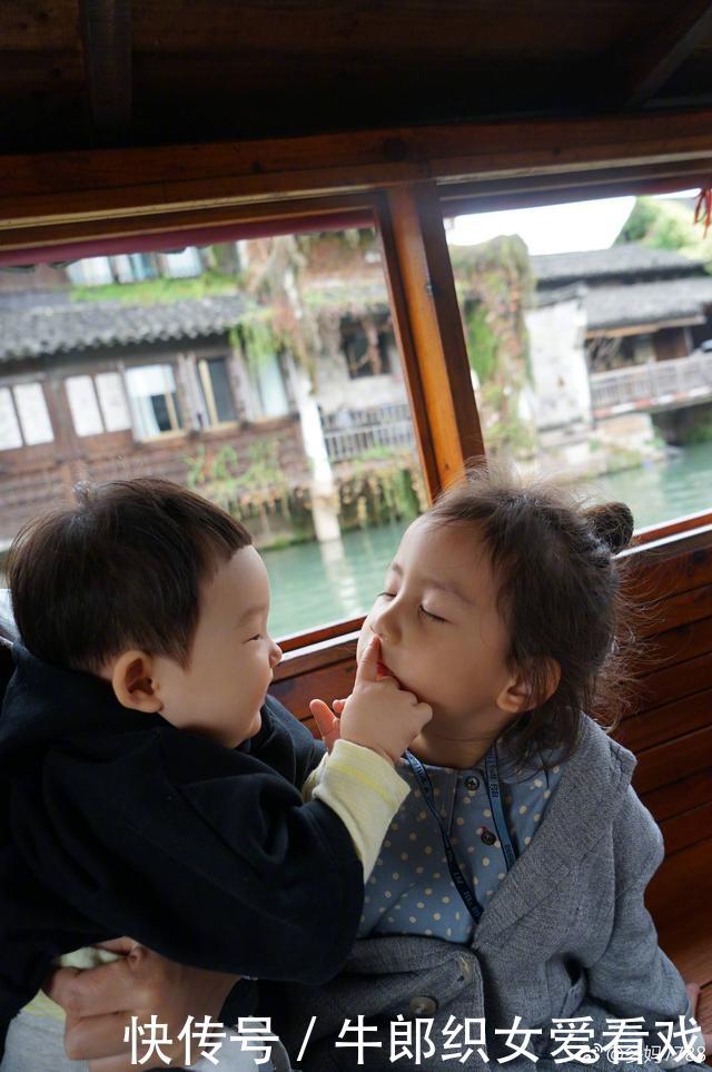 孙莉微博晒照,黄磊小儿子首次曝光网友一家颜