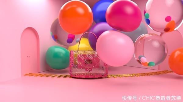 杨幂晋升断货女王,一万七的塑料包半小时就被