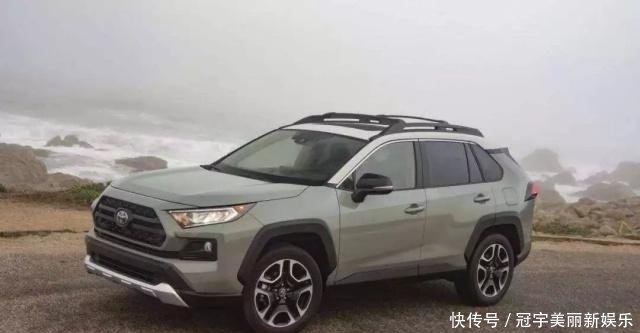 丰田全新suv约10万 t014438f4008c451852.jpg
