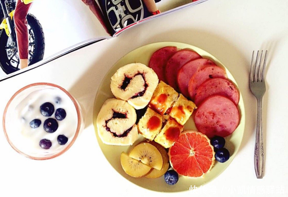 胖子就爱吃吃吃怎么办?来这里,教你怎么把胃变小