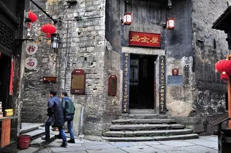 就算你一辈子不买房，\＂房地产税\＂照样能影响你的人生