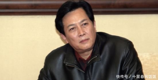 他曾红过唐国强,巅峰时妻子被杀一直自责,如今