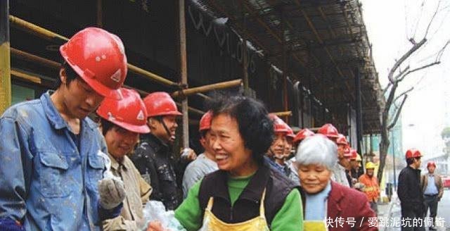 浙江余杭创新党员志愿者服务 以党员个人姓名