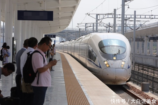 巴基斯坦人如何看待中国高铁的存在?