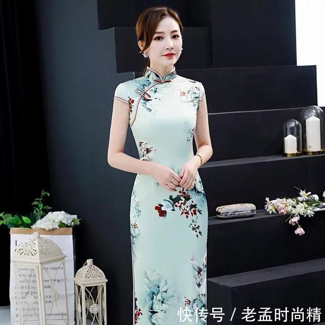 日常穿着丝绸旗袍选对了, 让你美的不止一点点! 澳门银河棋牌娱乐