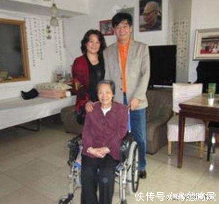 至今唯一健在的十大元帅夫人, 如今已过90岁, 两个子女成就非凡