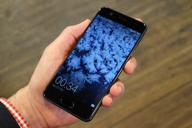 想入手一款两千以内的华为手机