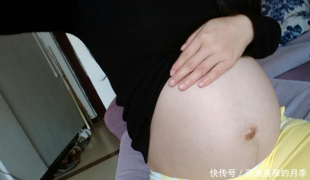 为何胎儿到了孕晚期,会变成头朝下的姿势看完