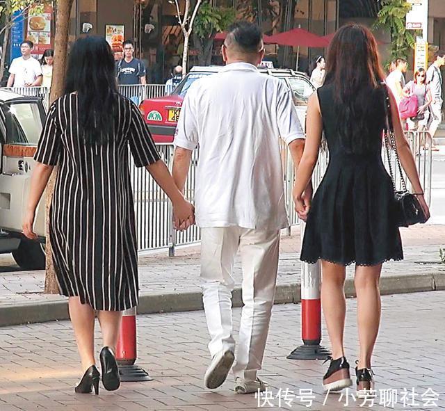 港媒曝82岁风流富豪又换新欢,女方态度强势,还