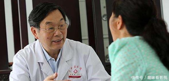 怎么去掉脸上的螨虫?一把草把螨虫一点点扼杀