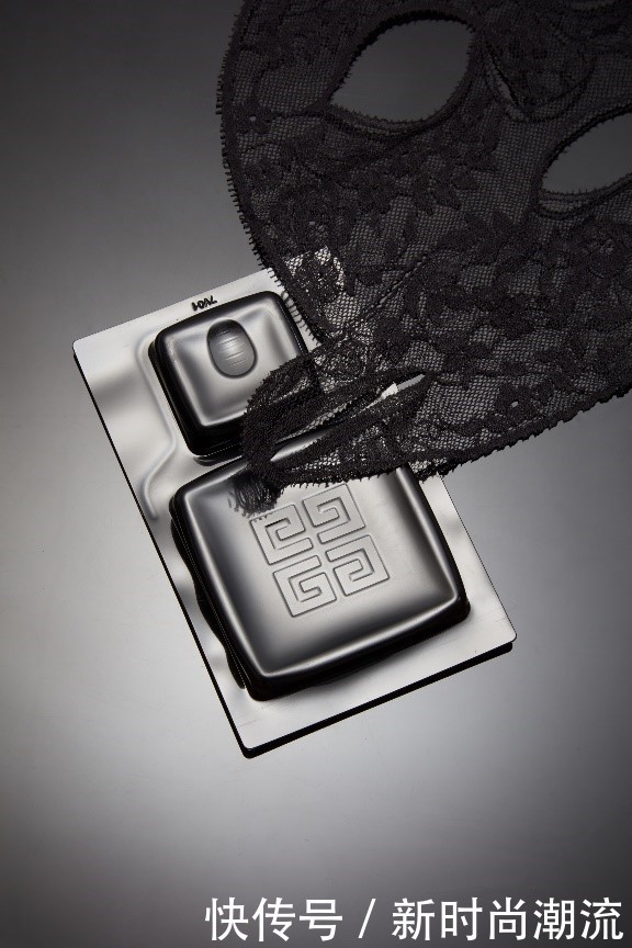 纪梵希珍萃黑金蕾丝面膜携手蒋欣华丽回归