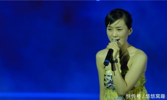 中国内地女歌手、演员、主持人:龙梅子