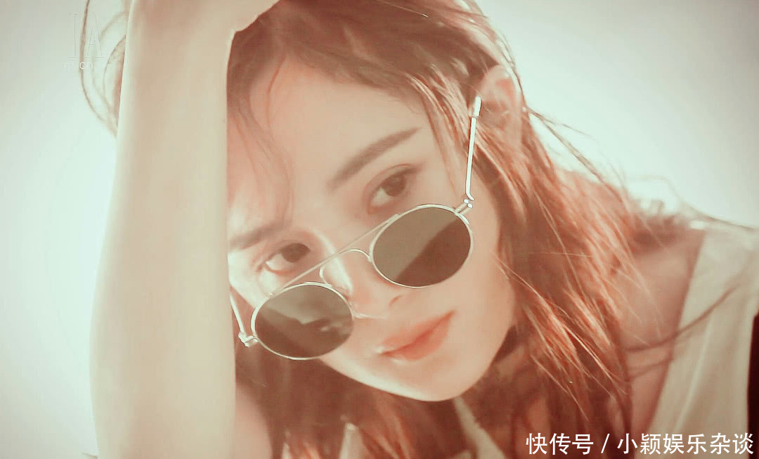 杨幂终于不凹造型了,随性自然美出新高度,网友