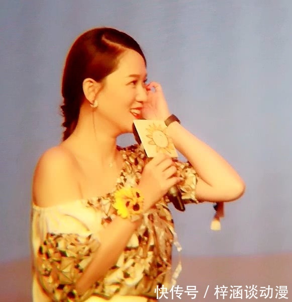 陈乔恩39岁生日派对公布体重,108斤,胖得双下