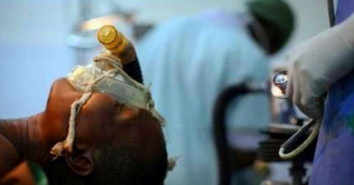 这个地方女人生孩子好比去了趟鬼门关,产妇和