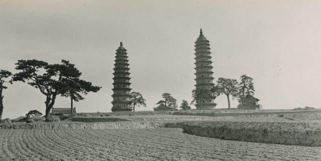 1909年阎锡山留学日本归来的山西太原,照片由