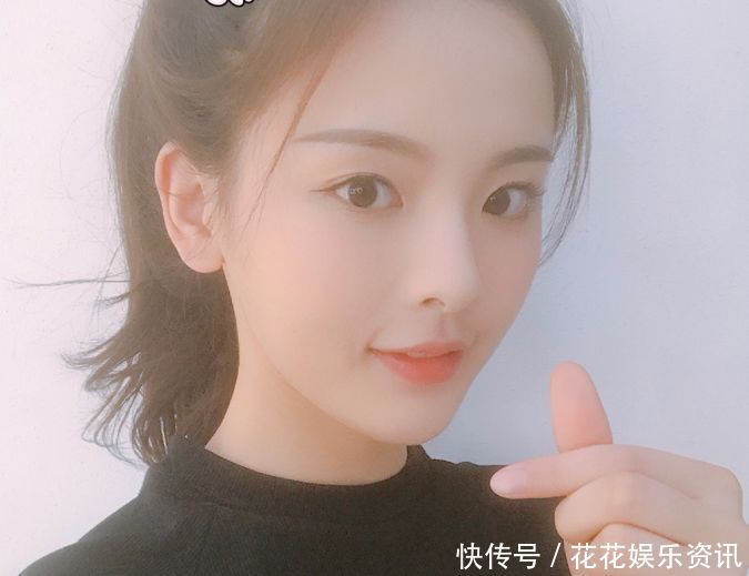 王思聪点赞吐槽杨超越,颖儿却力挺,网友:这不