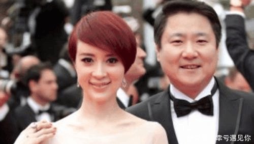 生日能请到向华强夫妇李连杰等大咖的金巧巧,