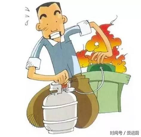 油锅起火怎么办教你一招 t016460261339f928f3.png?size=472x458