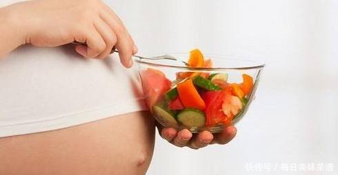 孕晚期孕妈吃这7种食物,有利于宝宝去胎毒,还