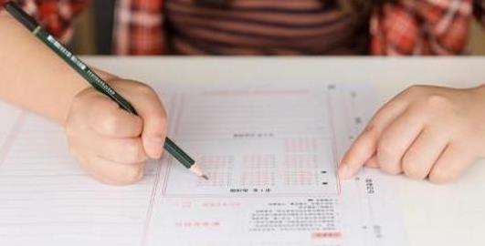 孙子高考成绩89分, 爷爷含泪申请查分数, 结局