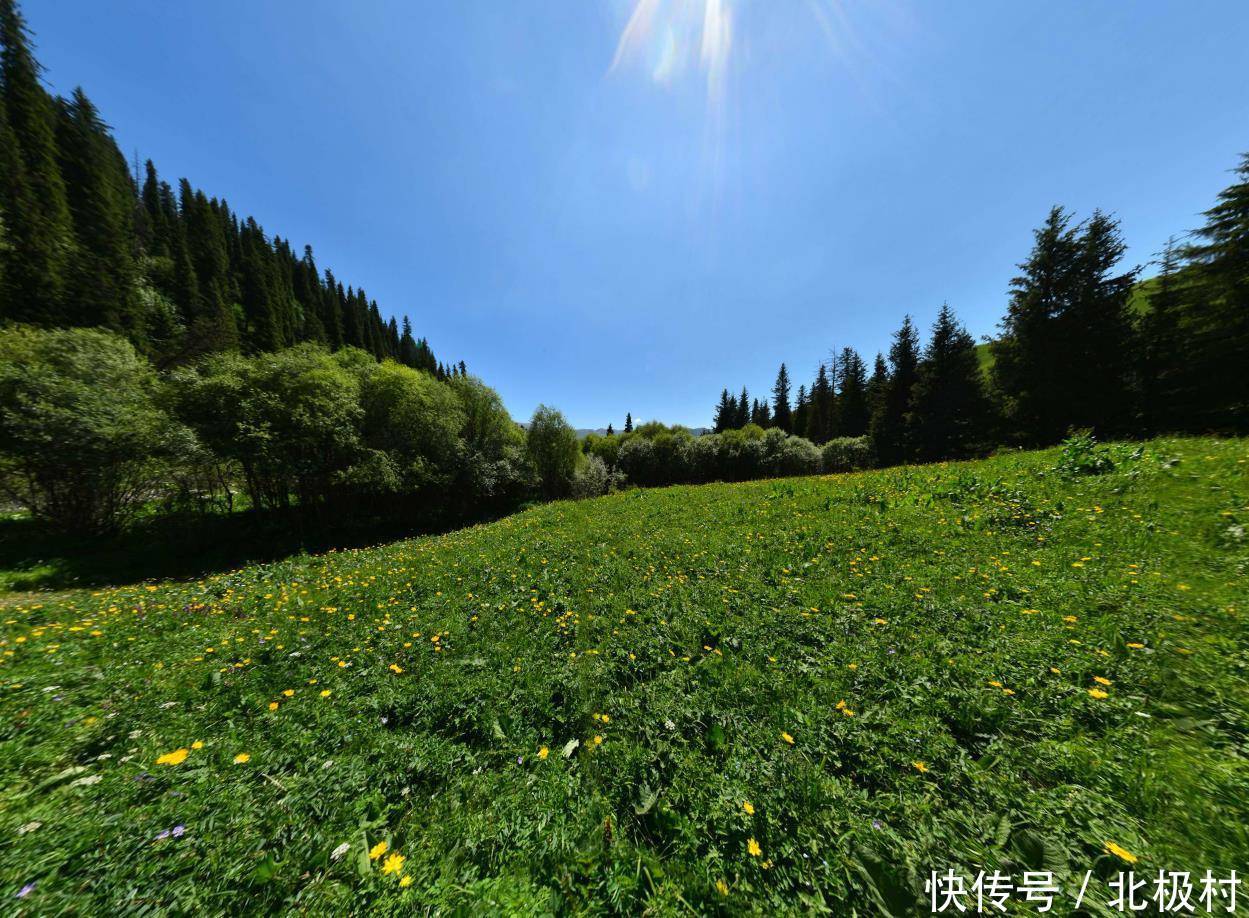 面积最大的地级行政区，相当于四省面积之和的巴音郭楞蒙古自治州