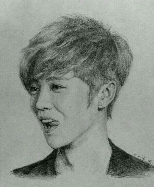 找几张鹿晗的素描画,或者其他也行, 反正关于绘画就行