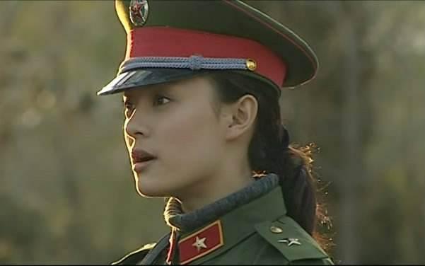 当年孙俪不是娘娘是周晓白，却输给无名的她，钟跃民到底爱的是谁