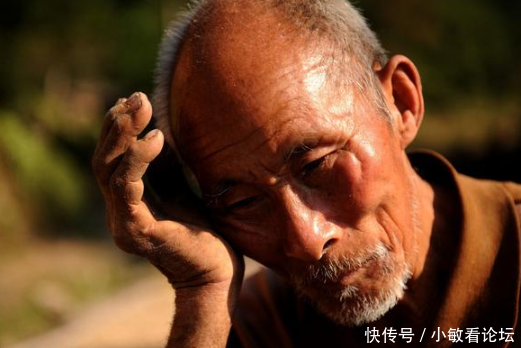 老汉被赶出家门,半仙前来道喜,三天后,老汉发大