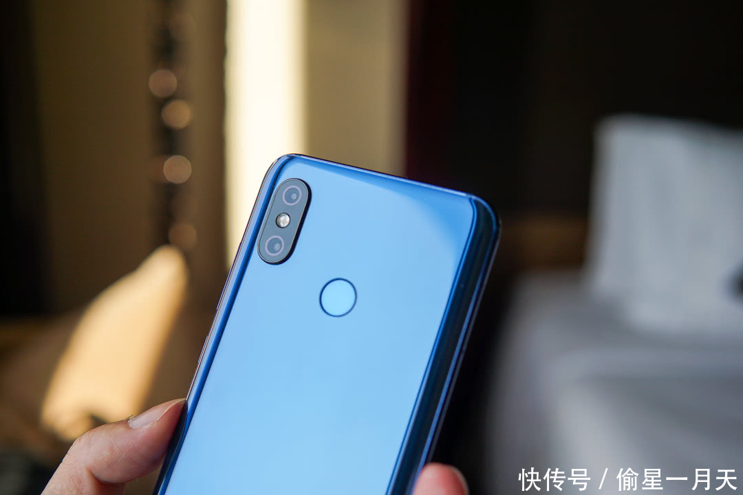 2199元小米8成双十一最火国产旗舰手机华为荣