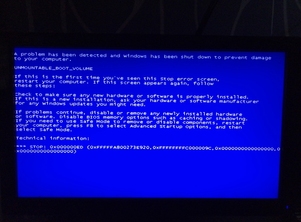 电脑开机蓝屏0x000000ED(0xFFFFFA800273