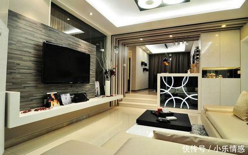 结婚前我家陪嫁我一套房子,婚后看到公公我坚决和老公离婚