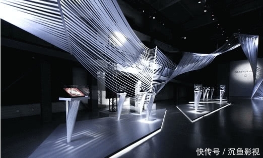 怎样进入四维空间视频 t017176306c561472eb.jpg