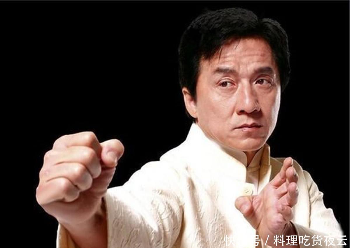 邓伦又有两个综艺来袭,分别搭档迪丽热巴和杨