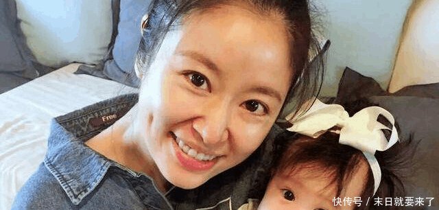 林心如不惧高龄怀二胎! 霍建华含泪高调晒孕检