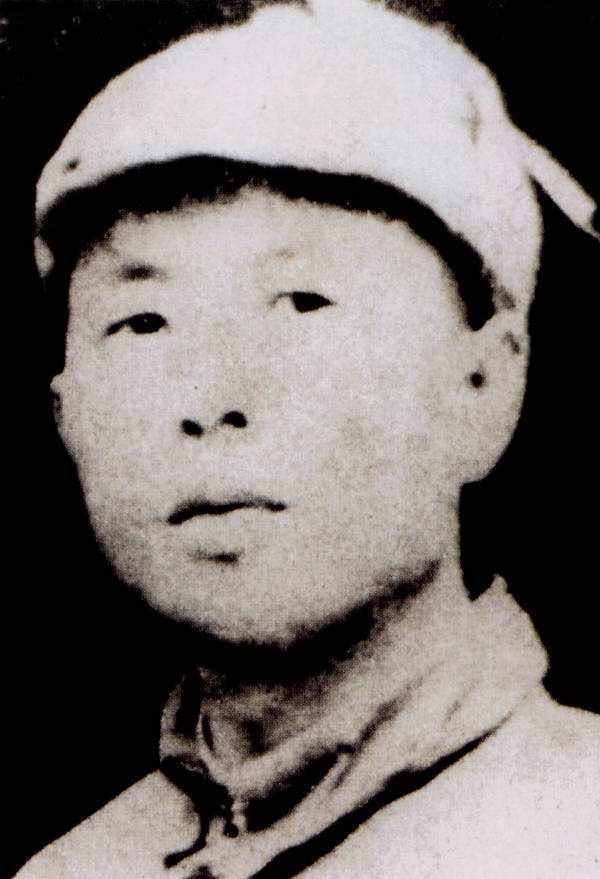 此开国元勋做了什么事,让毛主席罕见发脾气,丢下4个字